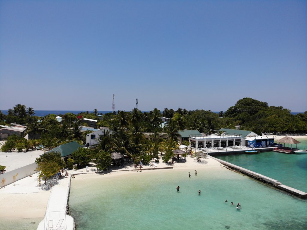 Lagoon view-beach